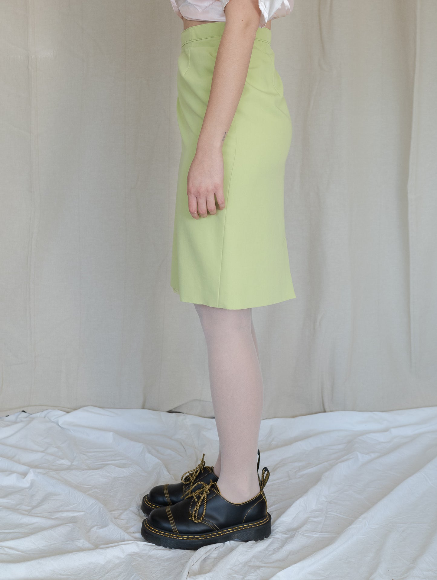 Vintage 90's Lime High Waisted Knee Length Straight Skirt (L)
