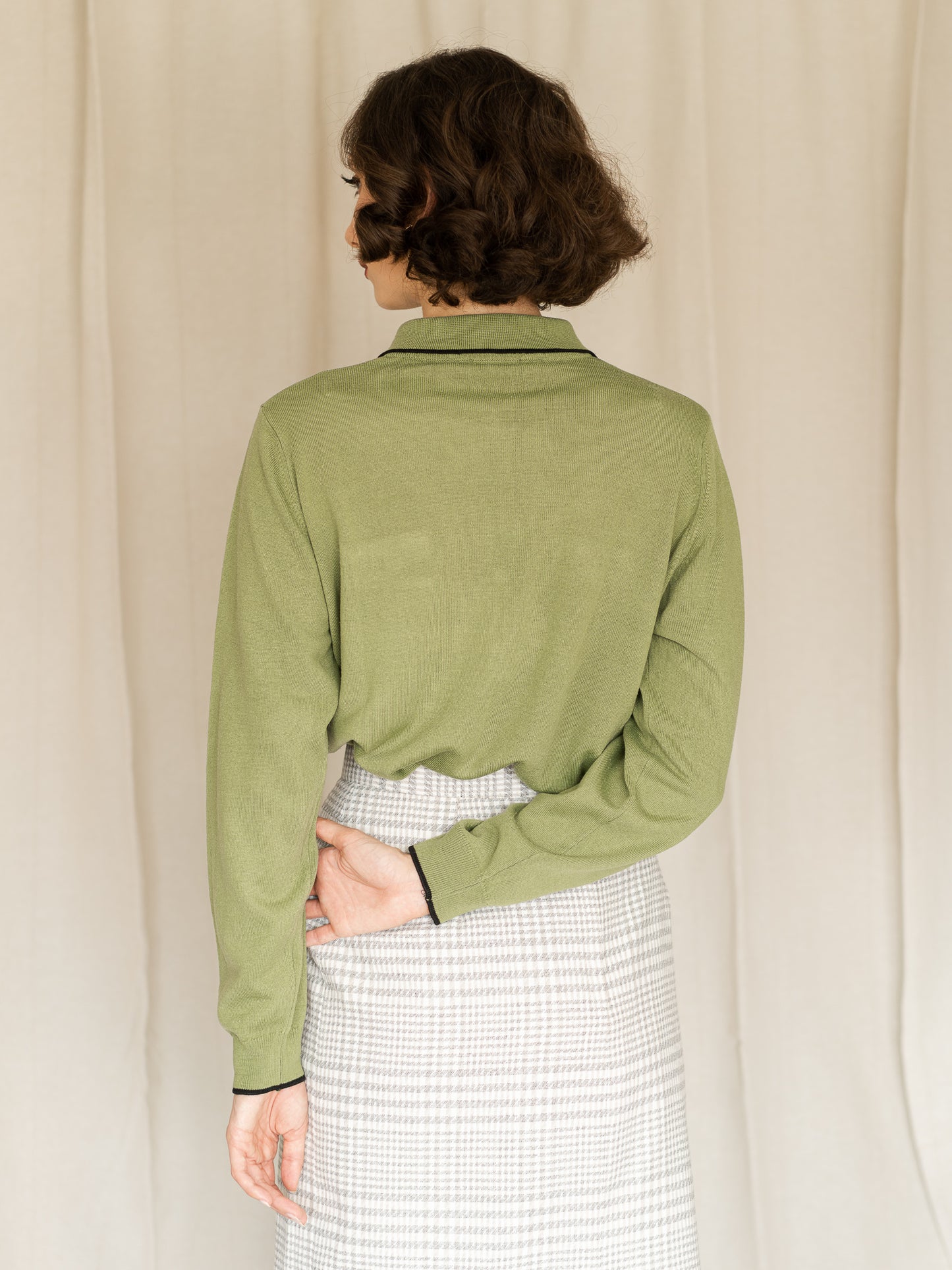 Vintage 90's Green "Blouse Like" Sweater (M)