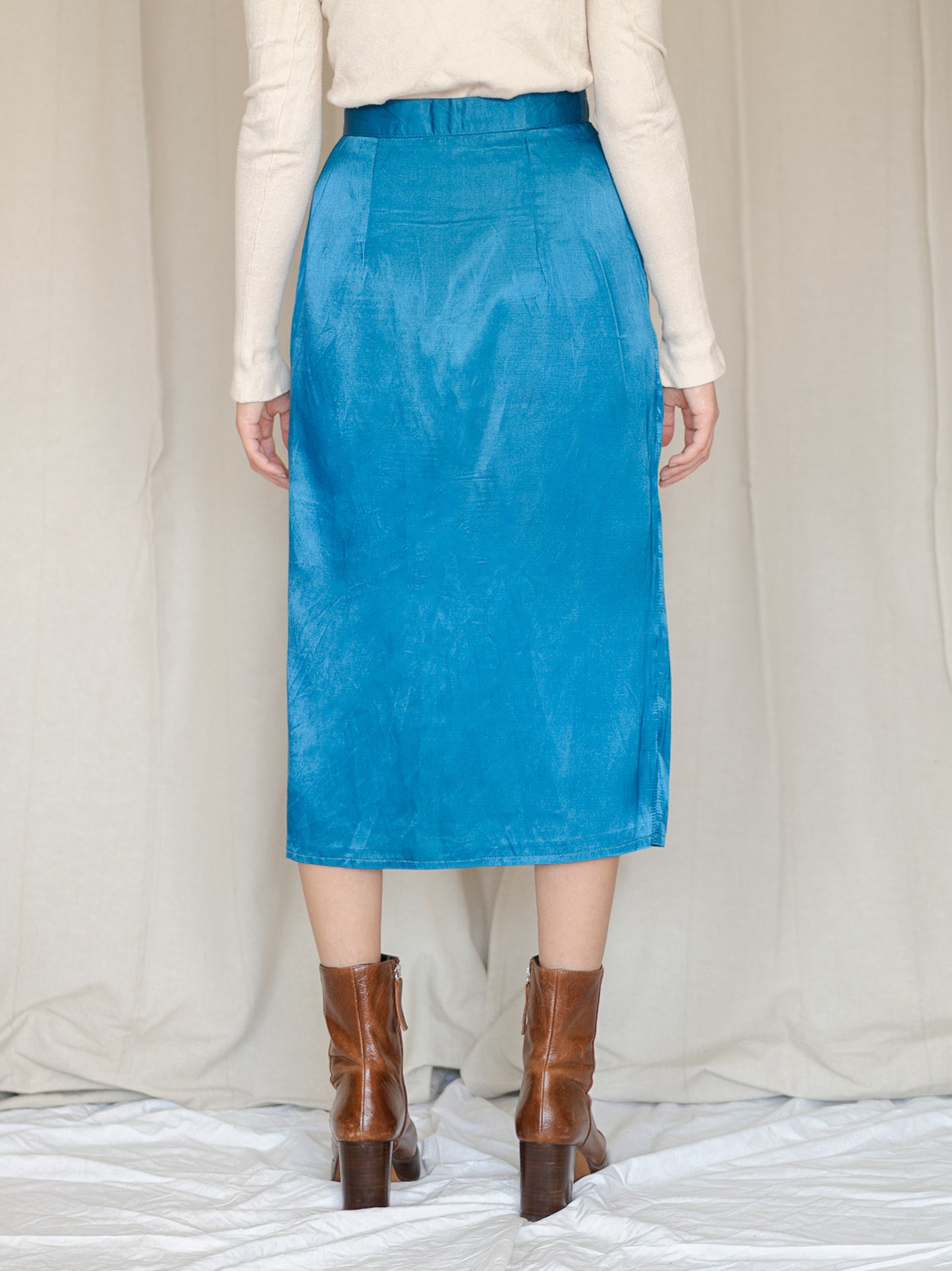 Vintage 80's Blue Shiny Sirène Handmade Midi Skirt (36)