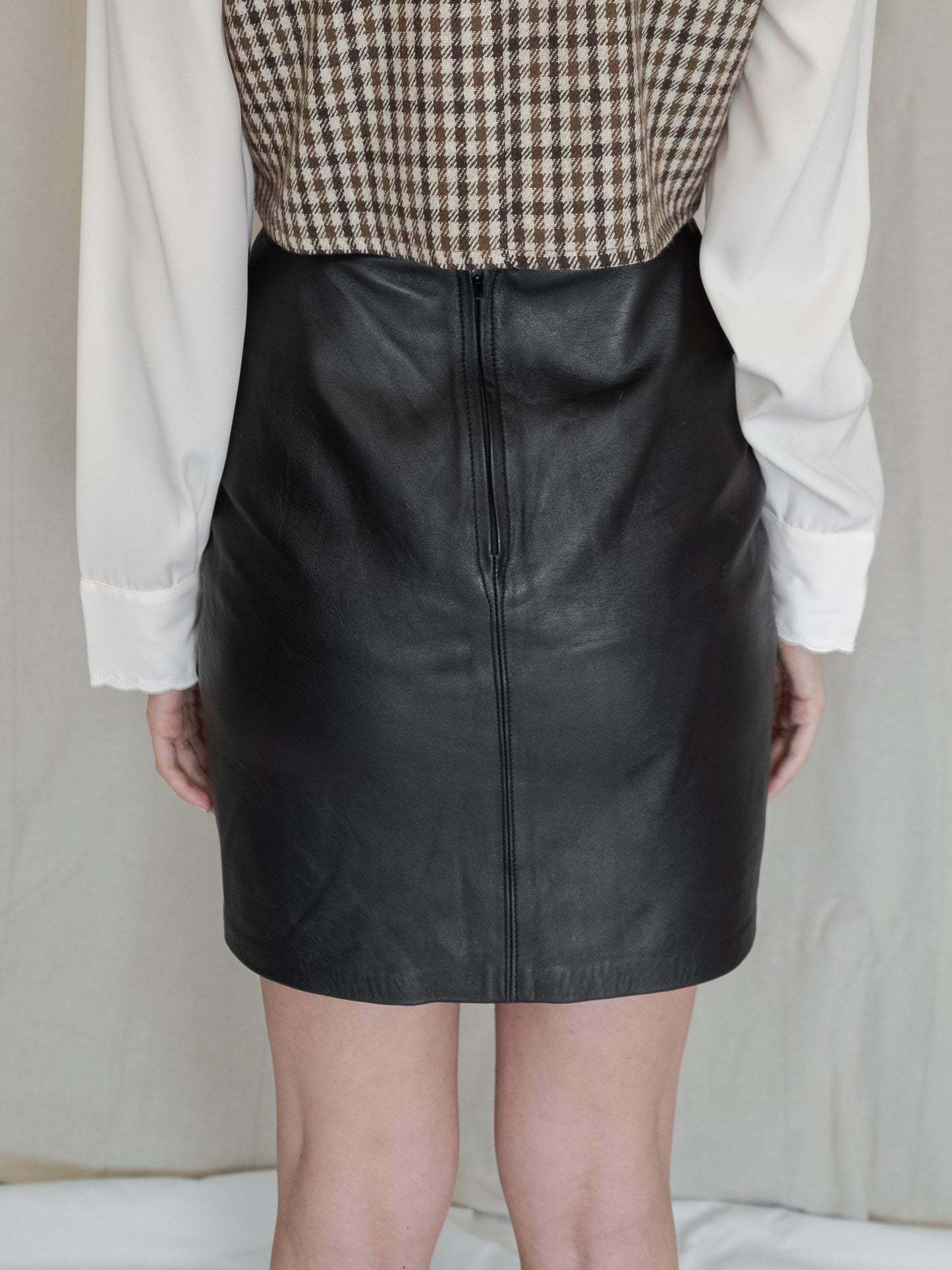 Vintage 90’s Black Leather Mini Skirt (36EU)