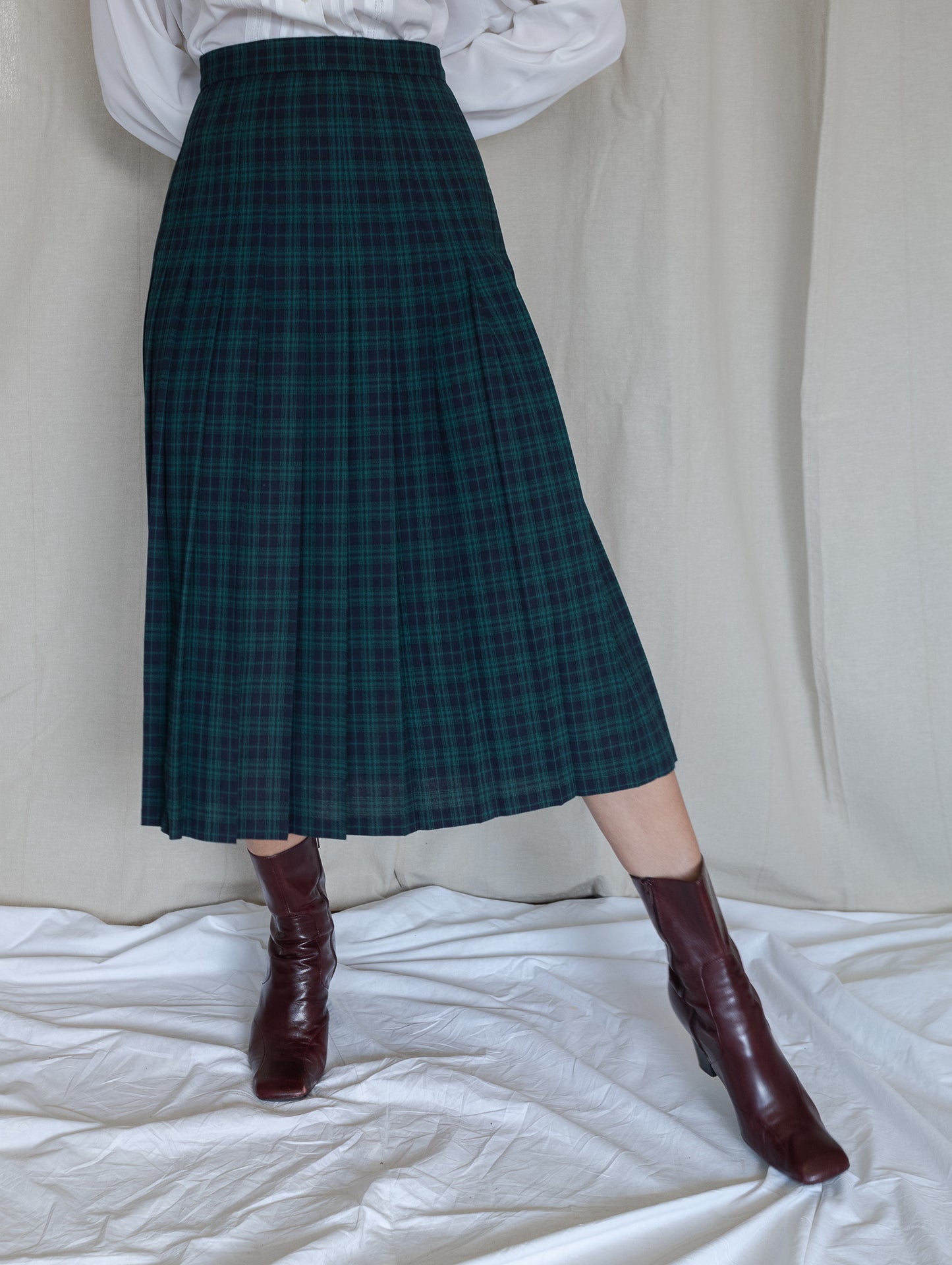 Vintage 90’s Scottish Plaid Midi Skirt (L)
