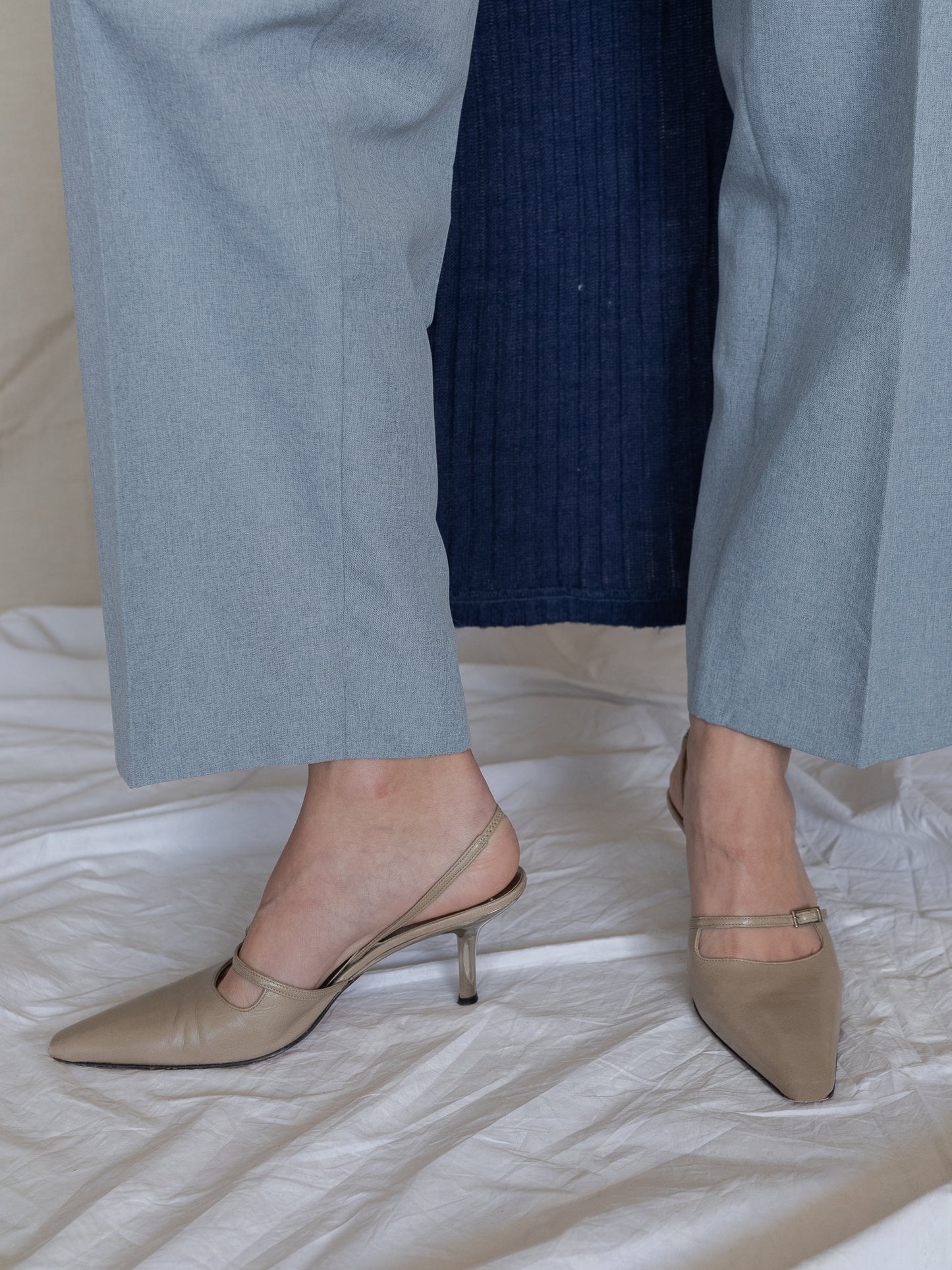 Vintage 90's Beige Leather Yves Saint Laurent Sling Back Heels (38)