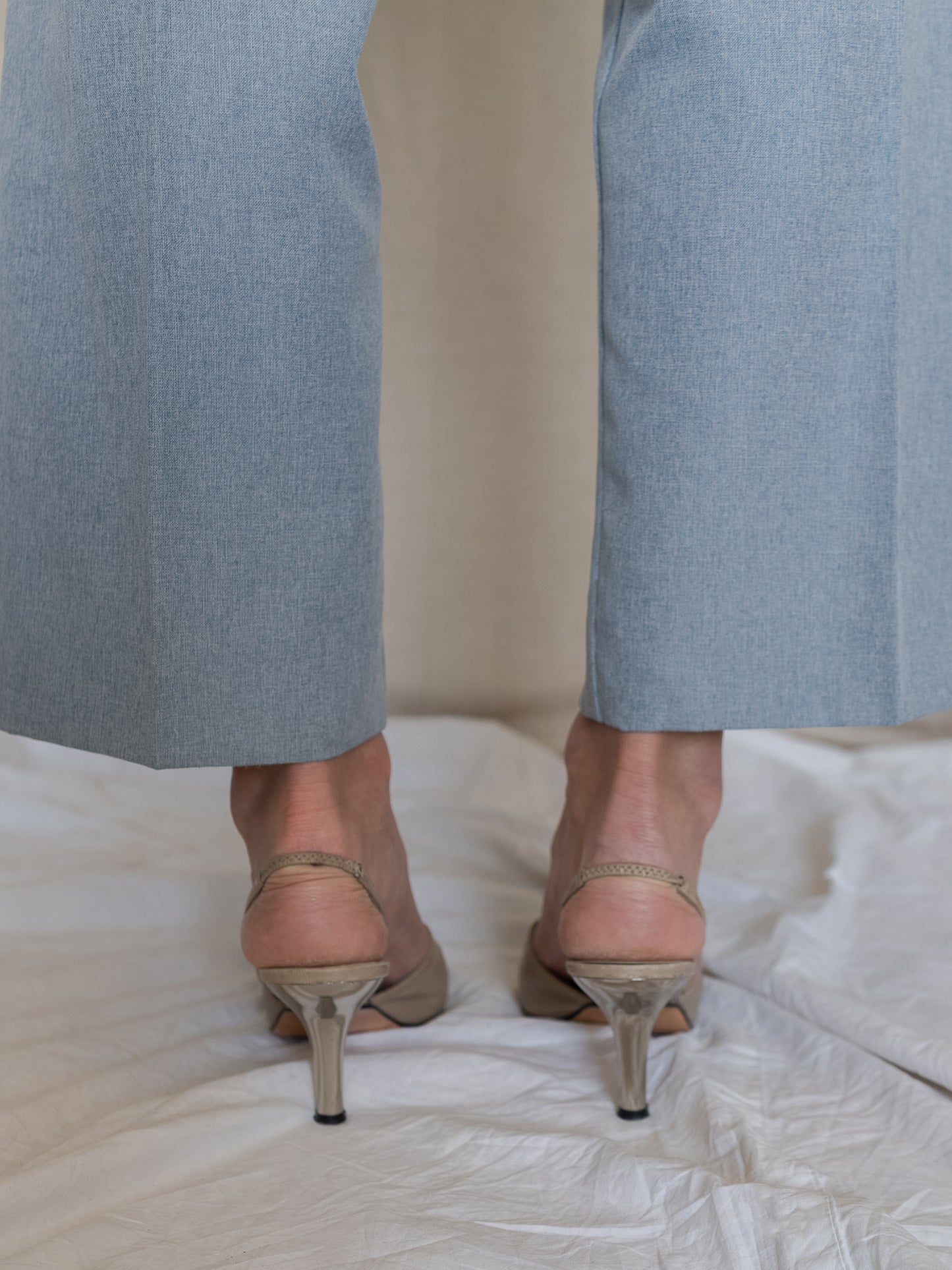 Vintage 90's Beige Leather Yves Saint Laurent Sling Back Heels (38)